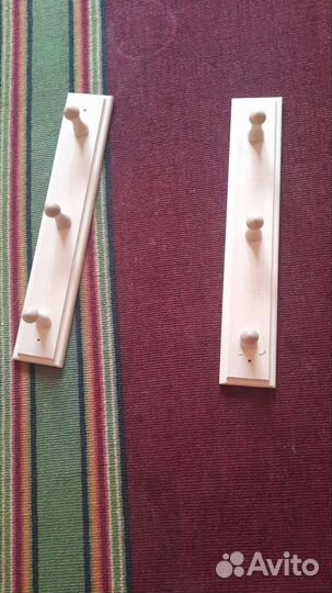 Вешалка настенная деревянная