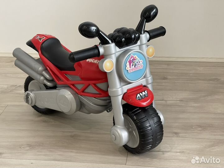 Детский мотоцикл беговел