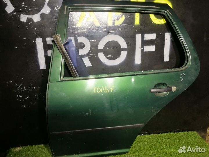 Дверь задняя левая Volkswagen Golf