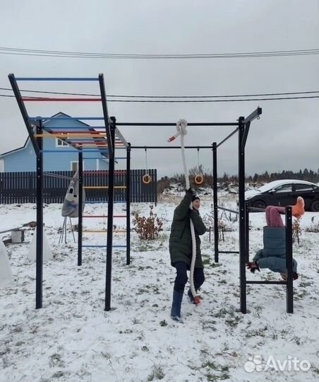 Уличный спорткомплекс от завода