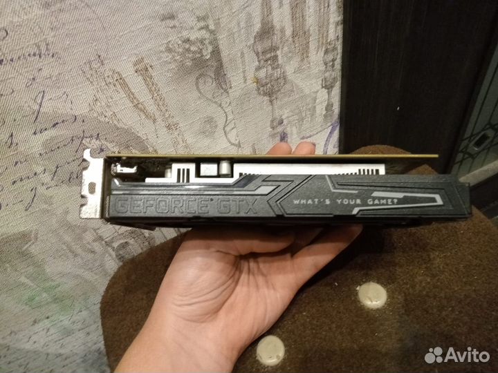 Видеокарта Gigabyte GeForce GTX1650 4 GB