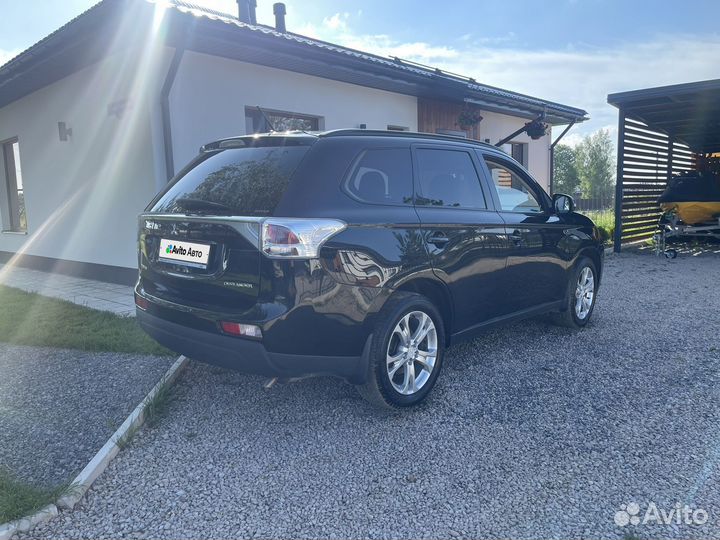 Mitsubishi Outlander 2.4 CVT, 2014, 162 000 км