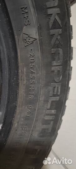 Nokian Tyres Hakkapeliitta 8 205/55 R16