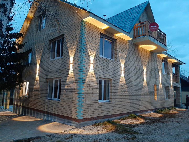 Коттедж 450 м² на участке 13 сот.