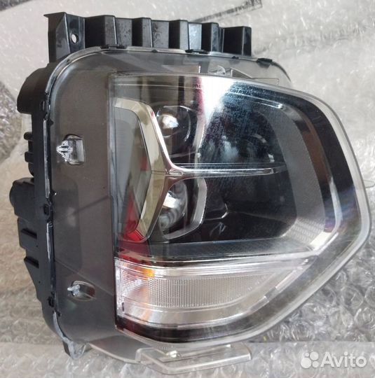 Фара Hyundai santa fe 4 tm фара правая led