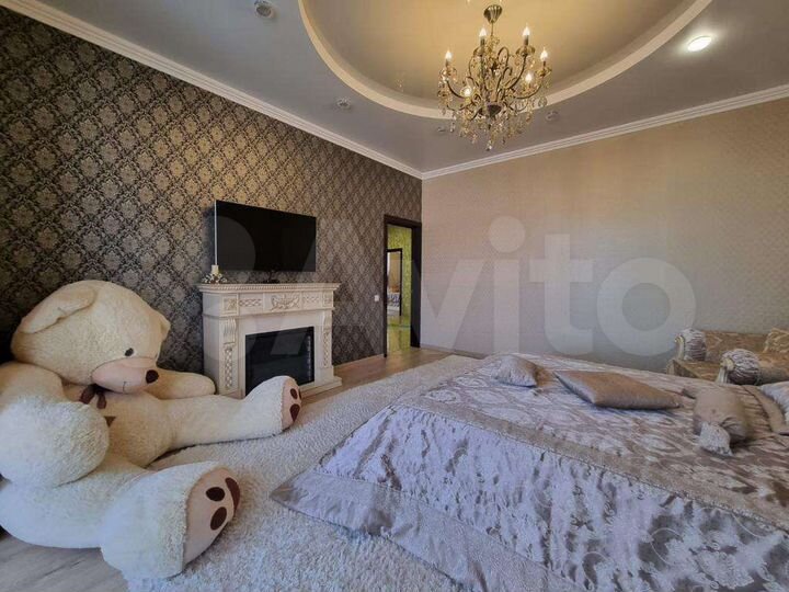 3-к. квартира, 97 м², 1/3 эт.