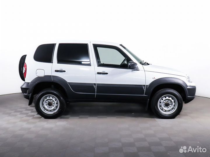 ВАЗ Niva 1.7 МТ, 2020, 15 958 км