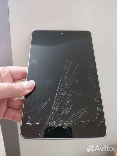 Планшет Google Nexus 7 2012 (WiFi)