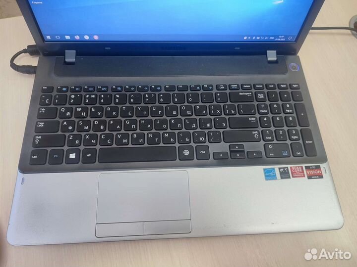 Ноутбук Samsung NP355V5C (с новым ssd 240 и акб)