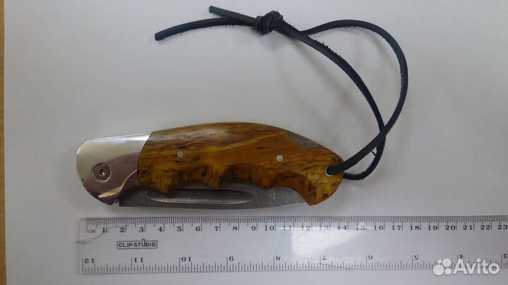 Складной нож из дамасской стали