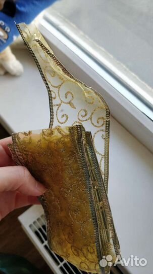 Лоскутки ткани и набивка для кукол