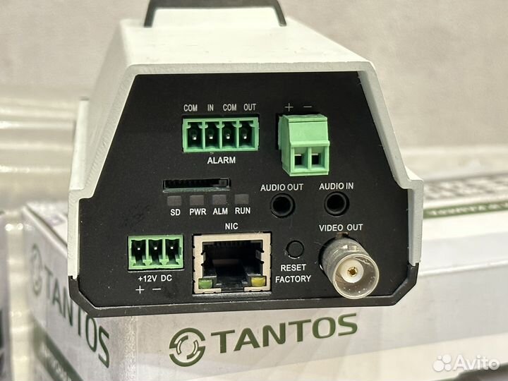 Новая корпусная камера Tantos TSi-B211