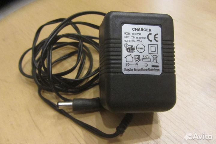 Блок питания Charger SH-3.6V300/5V.Panasonik-5,5V