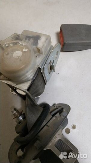 Ремень безопасности задний правый Hyundai Accent