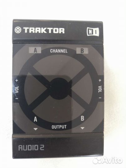 Внешняя аудиокарта Traktor Audio 2