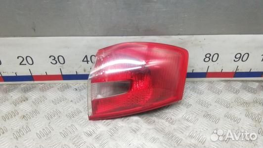 Фонарь задний правый ford kuga 1 (SKR03MY01)