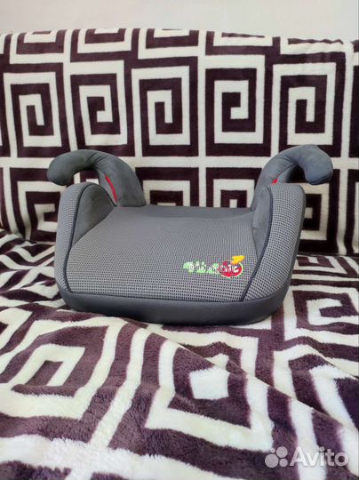 Детский бустер автомобильный