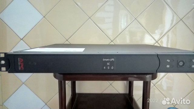 Источник бесперебойного питания Smart-UPS CS 450