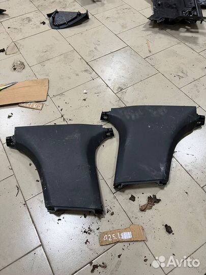 Обшивка стойки нижняя Mercedes E-Class W213