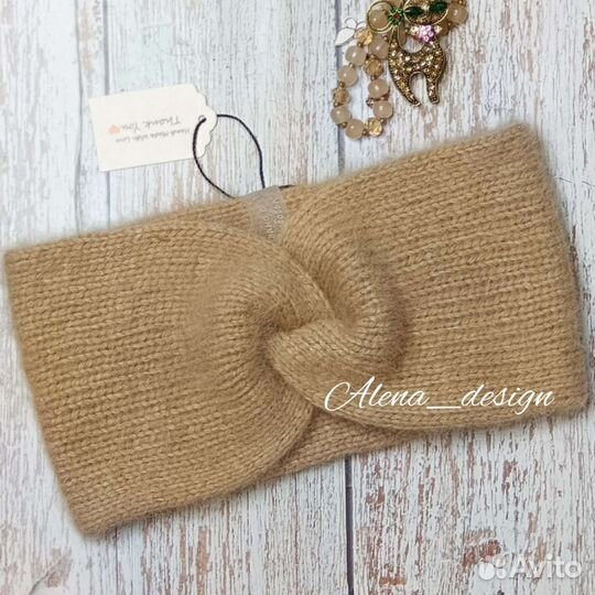 Повязка на голову вязаная