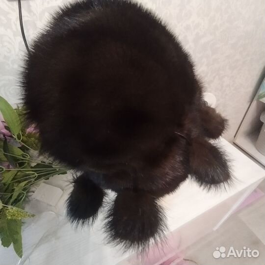 Берет женский норковый