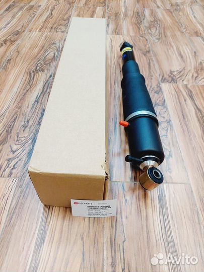 Задний амортизатор на Шевроле субурбан 25885469