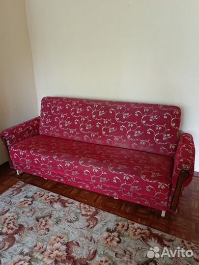 Б/У Диван, шкафы, кровати