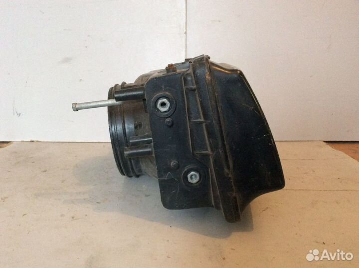 Фара правая nissan sunny N13