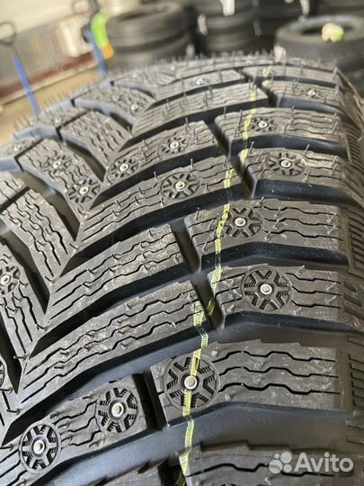 Michelin X-Ice North 4 SUV 275/50 R20 113T