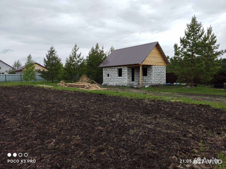 Бригада строителей