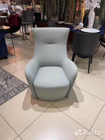 Стильное дизайнерское кресло