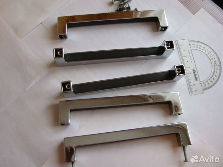 Ручки для мебели