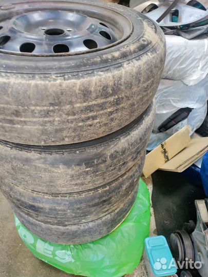 Диски штампованные Hyundai Solaris R15