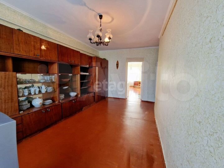 3-к. квартира, 57,3 м², 1/2 эт.