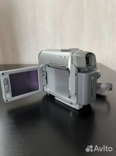 Видеокамера sony dcr hc30e