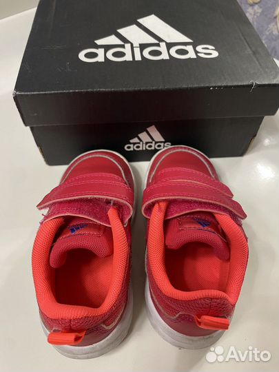 Кроссовки adidas