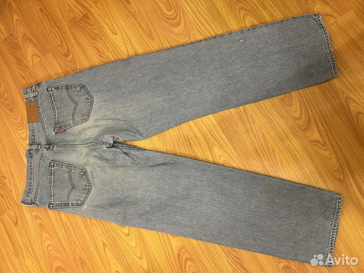 Джинсы levis lot stay loose W31 L32