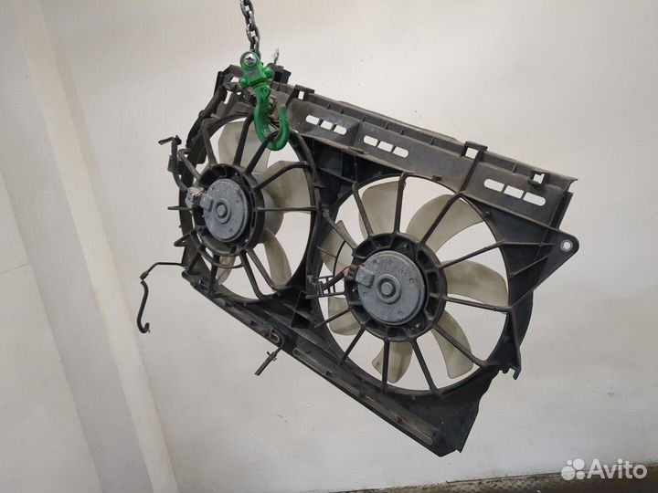 Вентилятор радиатора Toyota Avensis 2