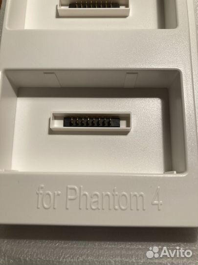 Хаб для заряда 3 аккумуляторов Phantom 4 & 4 PRO