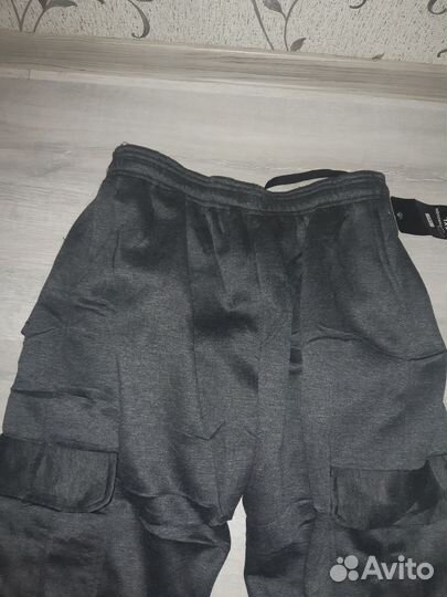 Штаны новые на флисе 58р