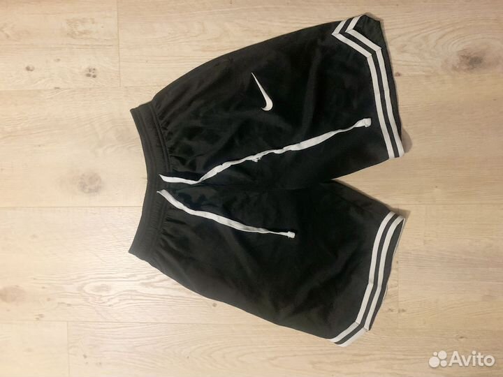 Шорты nike