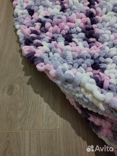 Плюшевый коврик из Ализе Пуффи