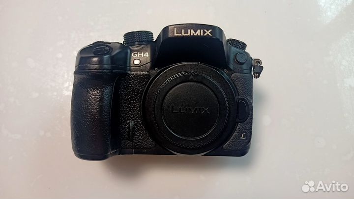 Panasonic Lumix DMC-GH 4