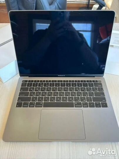 Apple MacBook air 13 2018 на запчасти