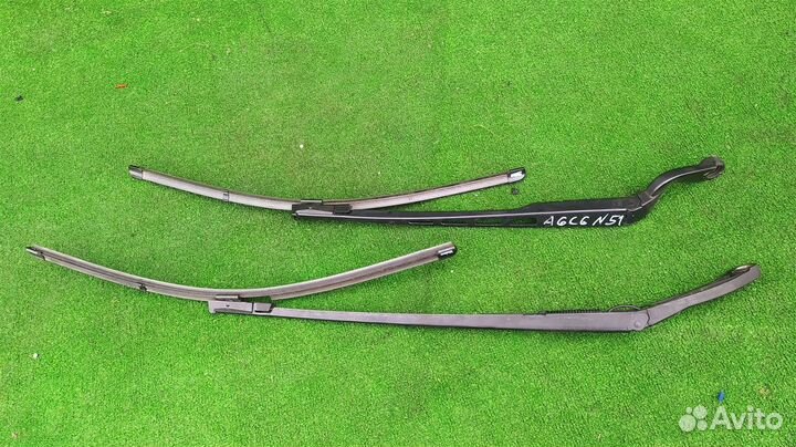 Дворники пара передние Audi A6 седан BDW 2004