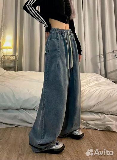 Джинсы широкие