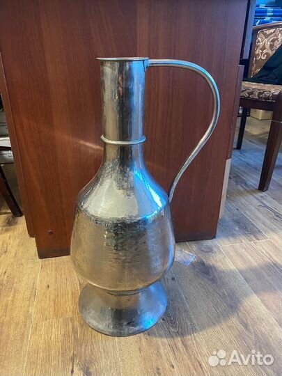 Кувшин старинный