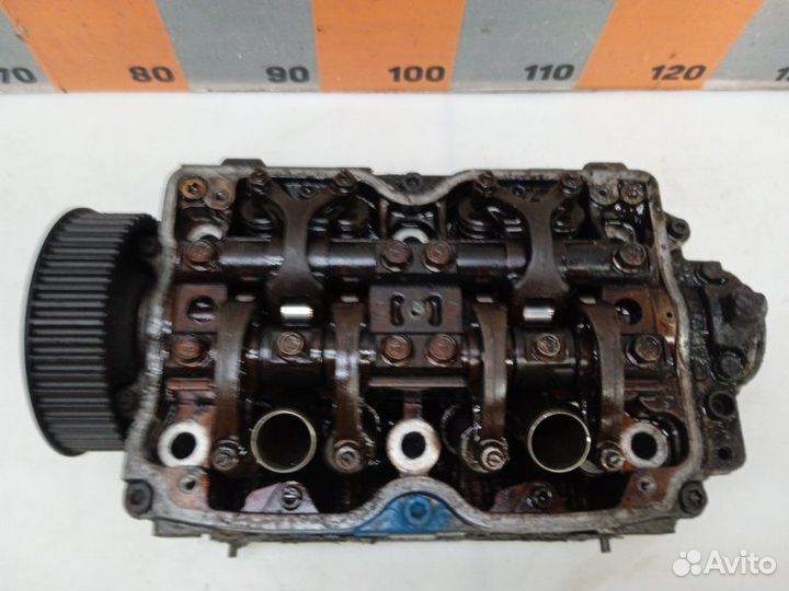 Головка блока правая Subaru Legacy BH9 2.5 1999