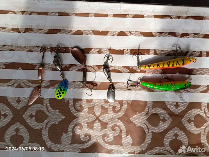 Продам рыболовные снасти