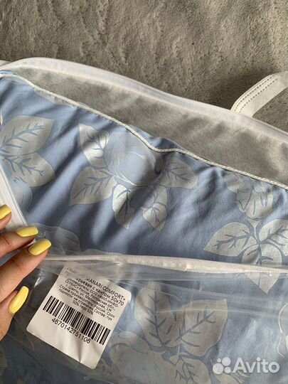 Подушка Manari comfort пухоперьевая